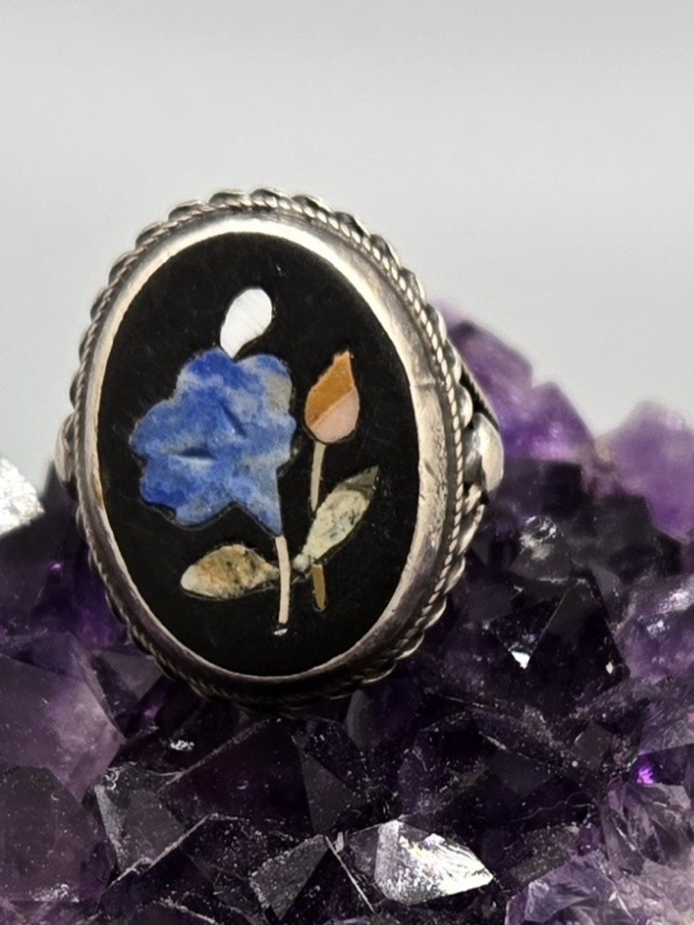 Hand Wrought Silver Ring w/ Floral Stone Inlay Mini Mosaic Size 4¼